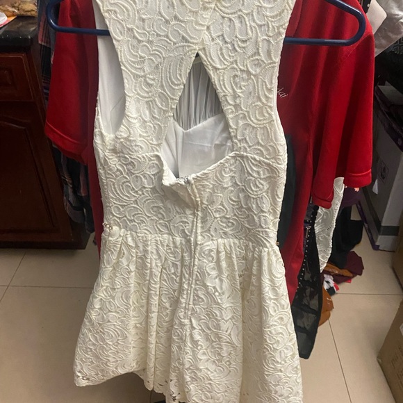 3 dress for $30.00 or All $70 for All - Picture 13 of 14